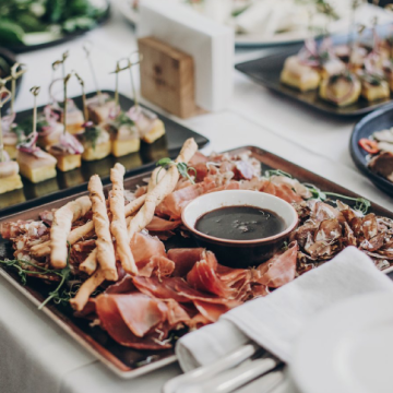 How to Plan Halal Catering for Any Event Size in Chicago