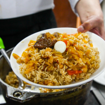 Why Biryani Is a Must-Have at Halal Events in Chicago